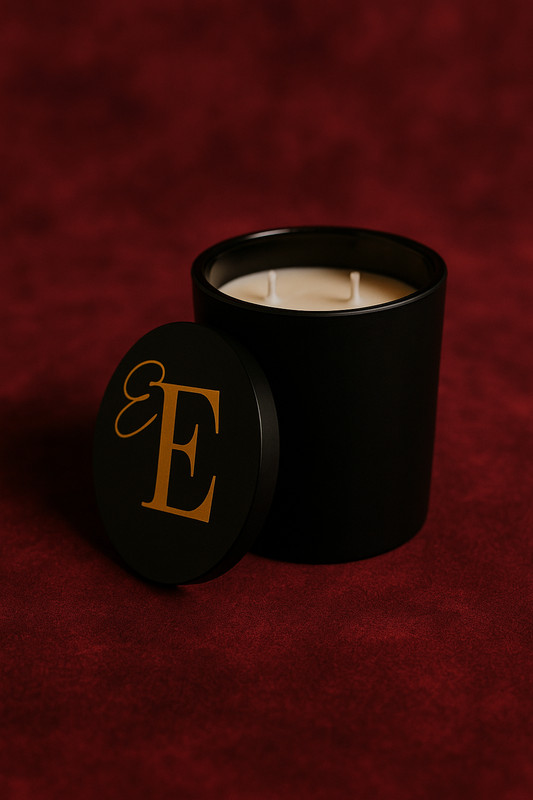 Rich 8 oz Candle